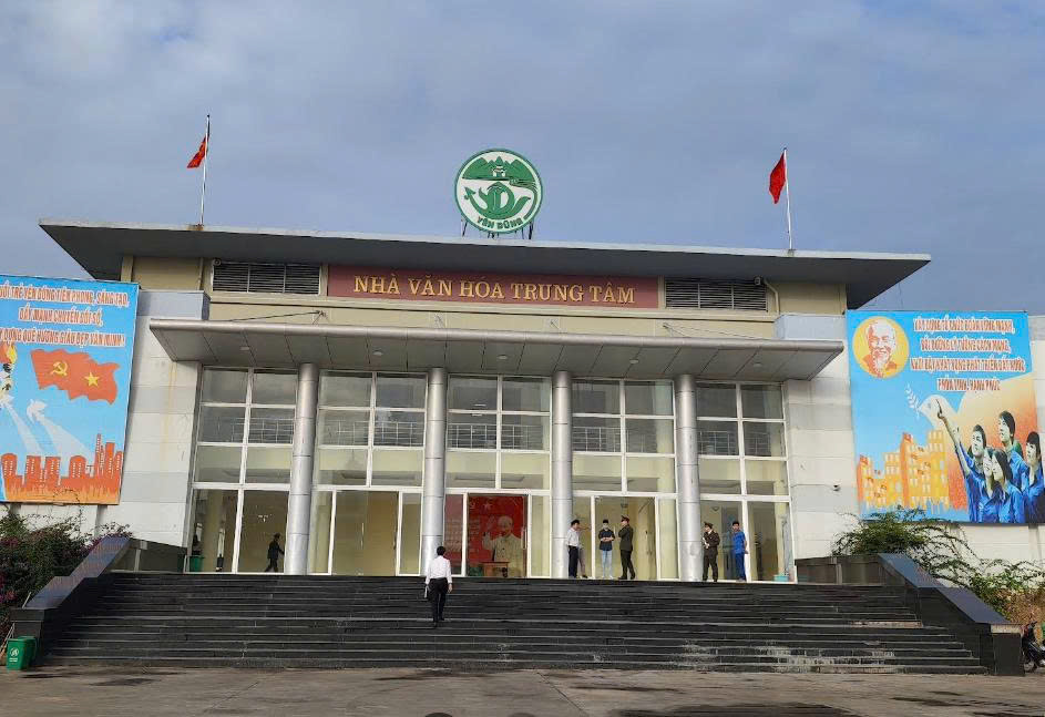 Trường Giang Audio Cung Cấp Hệ Thống Âm Thanh Ánh Sáng Hội Trường Cho Trung Tâm Văn Hóa Huyện Yên Dũng - Bắc Giang   