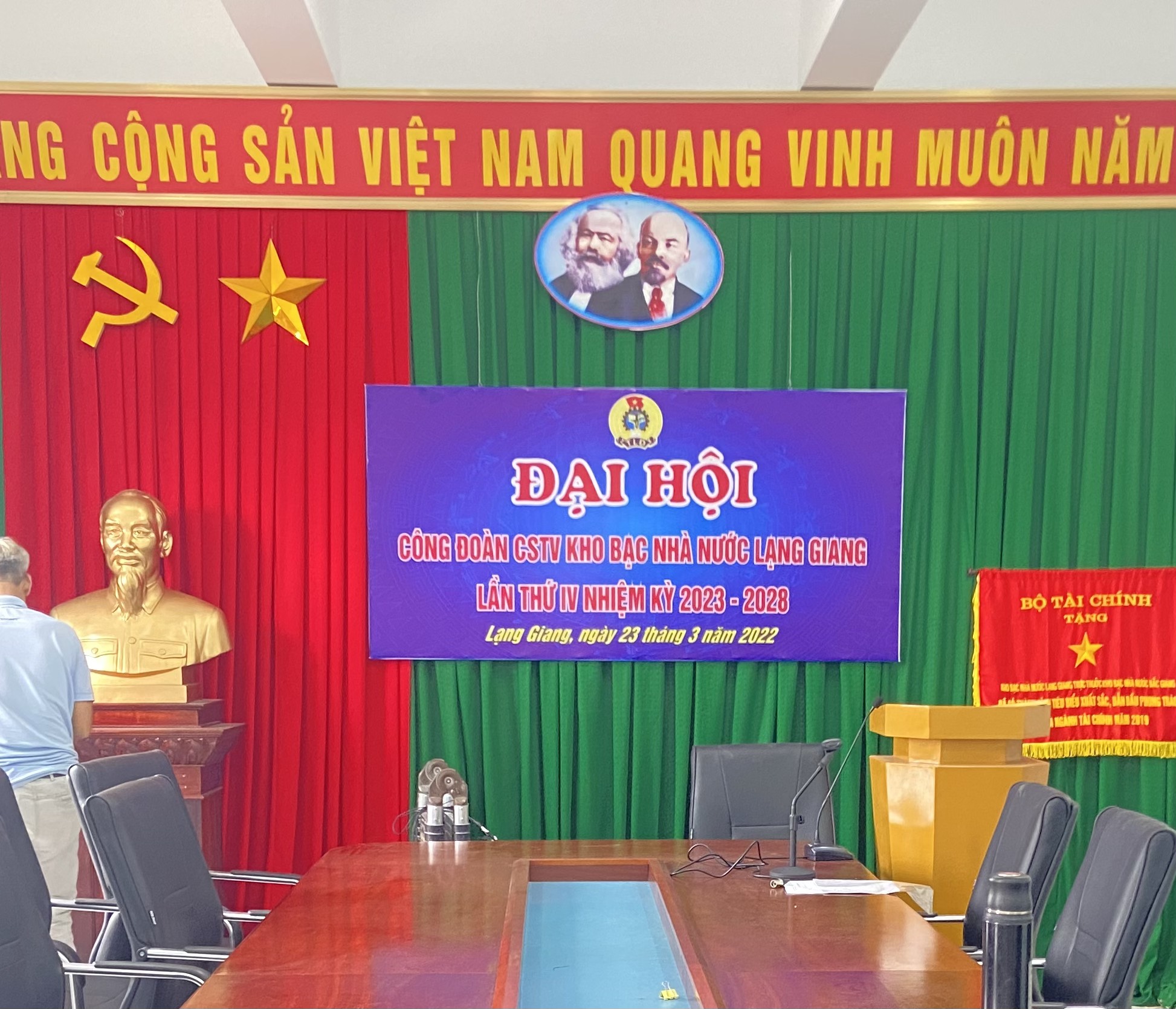 Trường Giang Audio Cung Cấp Và Lắp Đặt Âm Thanh Cho Kho Bạc Nhà Nước Huyện Lạng Giang