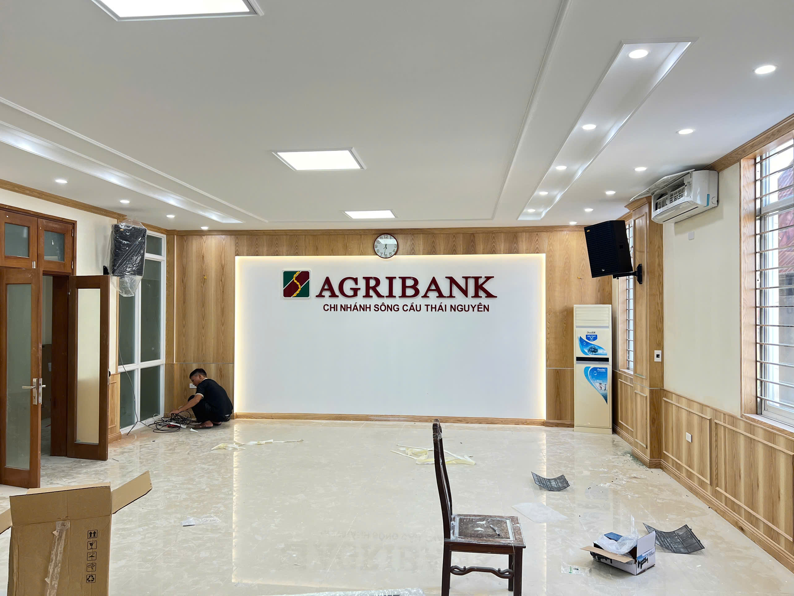 Trường Giang Audio Cung Cấp Và Lắp Đặt Âm Thanh Cho AGRIBANK Chi Nhánh Sông Cầu - Tp Thái Nguyên 